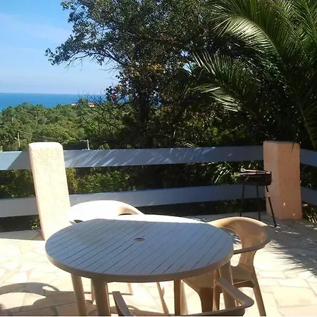 Jade Vue Mer Incroyable, Piscine Location Entier 2 Pers Proche Plage